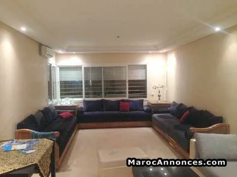 Appartement propre avec ascenseur et parking - الدار البيضاء