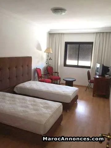 Appartement propre avec ascenseur et parking - الدار البيضاء (3)