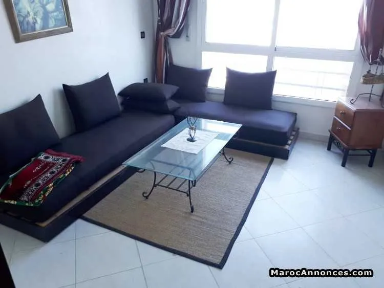 Appartement avec un salon moderne à louer nejma - الدار البيضاء