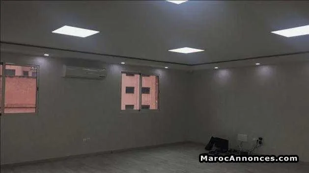 Plateau bureau 50 m a gueliz - الدار البيضاء (2)