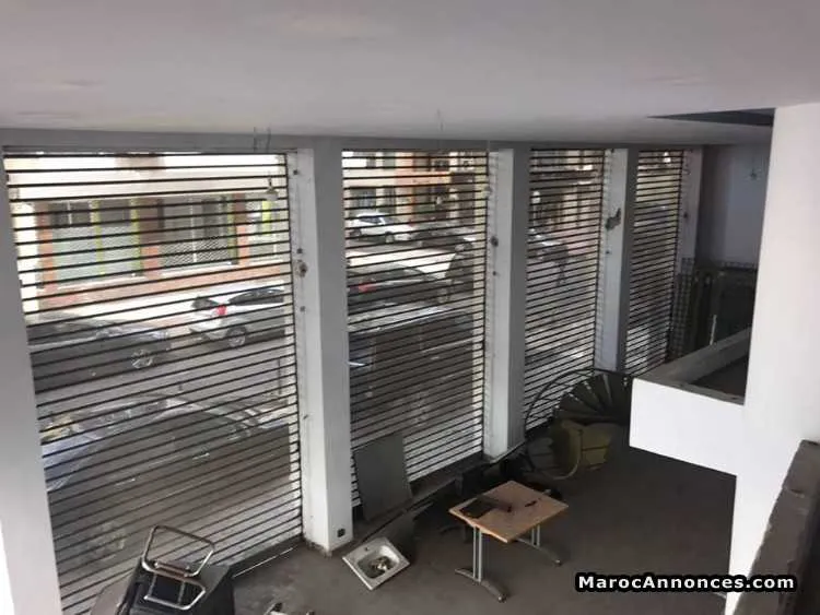 Local de 250 m2 maarif à boulevard zerktouni - الدار البيضاء