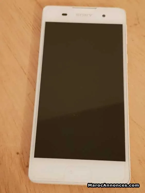 Sony experia e5 16g 2g ram - الدار البيضاء