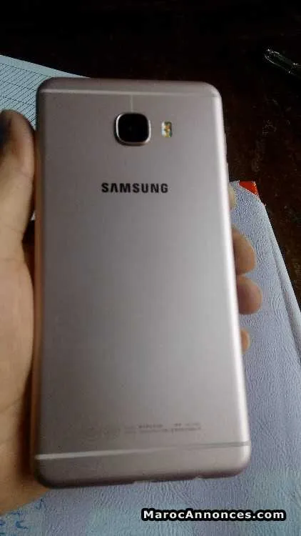 Galaxy c7 - الدار البيضاء (2)