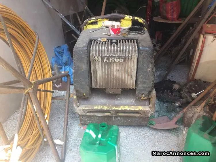 Compacteur à main - الدار البيضاء (3)
