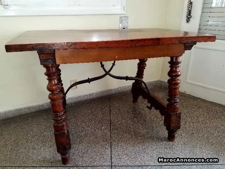Table renaisance espagnole bois massif - الدار البيضاء