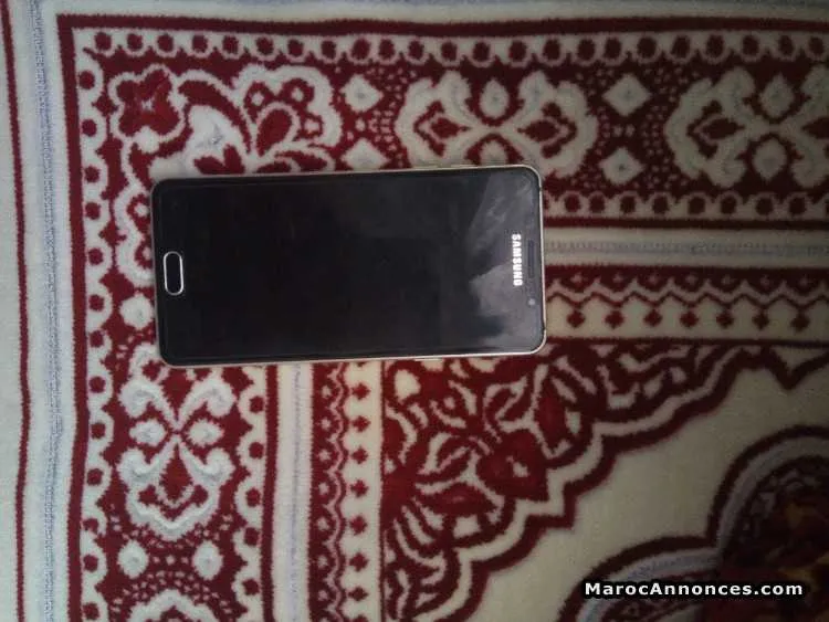 Samsung a5 2016 gold - الدار البيضاء