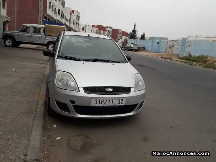 Ford fiesta essence - الدار البيضاء