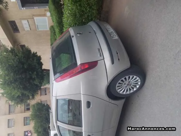 Fiat punto - الدار البيضاء (3)