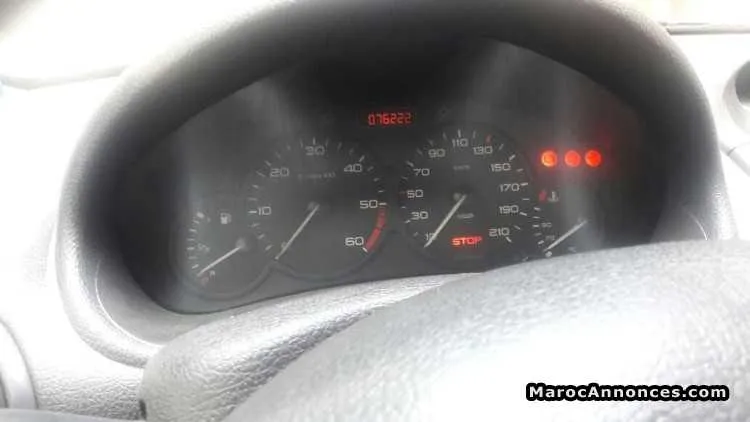 Peugeot 206 - الدار البيضاء (2)