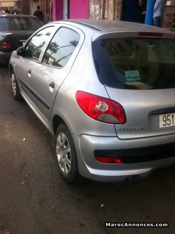 Peugeot 206+ essence - الدار البيضاء (2)