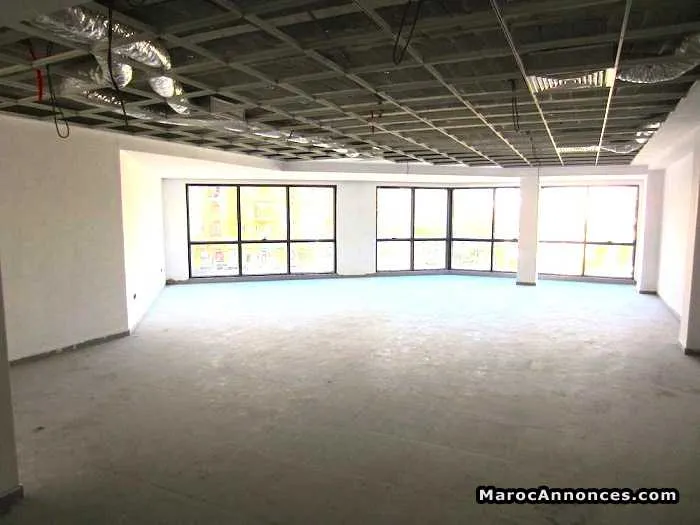 Bureau 101 m² à vendre, ferme bretonne, casa - الدار البيضاء