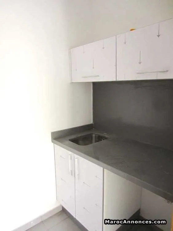 Bureau 101 m² à vendre, ferme bretonne, casa - الدار البيضاء (2)