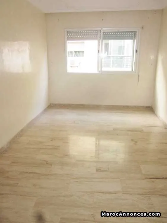 Appartement  vide 80m2 à bourgogne -bd mehdi benberke - الدار البيضاء