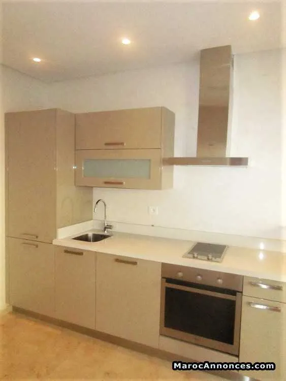 Studio vide haute gamme  50m2 à quartier c.i.l - الدار البيضاء