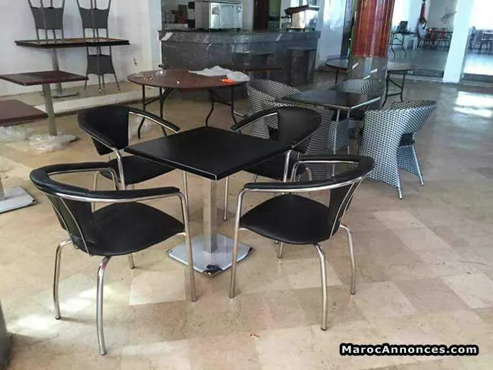 Chaises du café - الدار البيضاء (2)