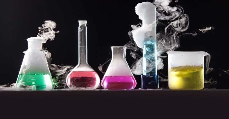 Accompagnement scolaire physique chimie /maths - سلا
