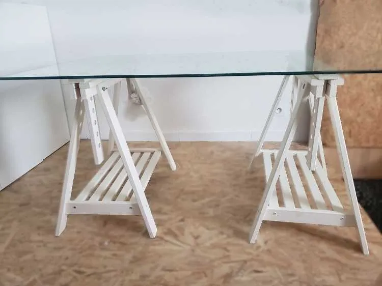 Bureau avec caisson - الرباط