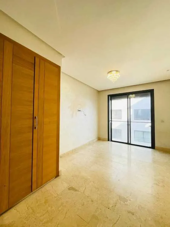 Studio pour vendre - Autre ville / (3)