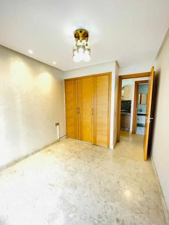 Studio pour vendre - Autre ville / (2)
