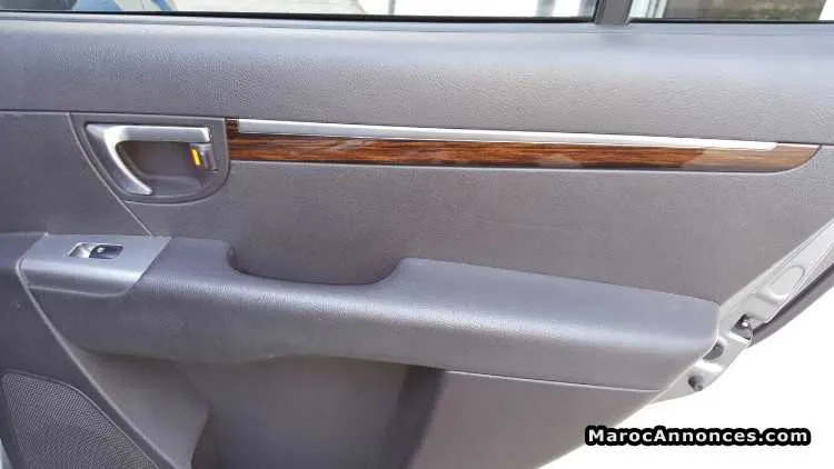 Hyundai sante fe 2.2 crdi premium 4x4 (pm) -2012 - الدار البيضاء (2)