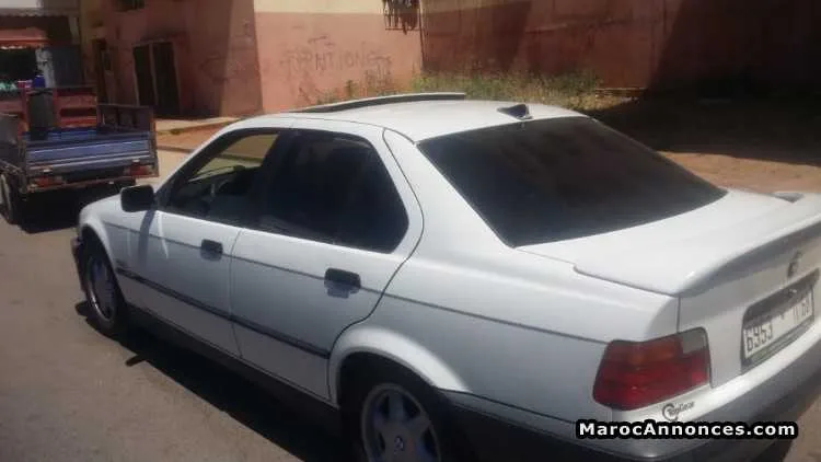 Bmw serie 3 - الدار البيضاء
