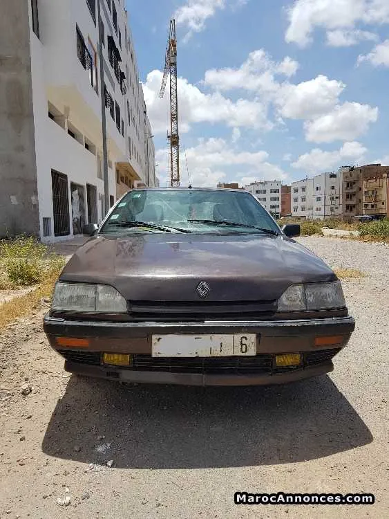 Renault r25 - الدار البيضاء