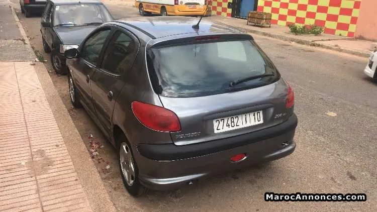 Peugeot 206 hdi - الدار البيضاء (2)