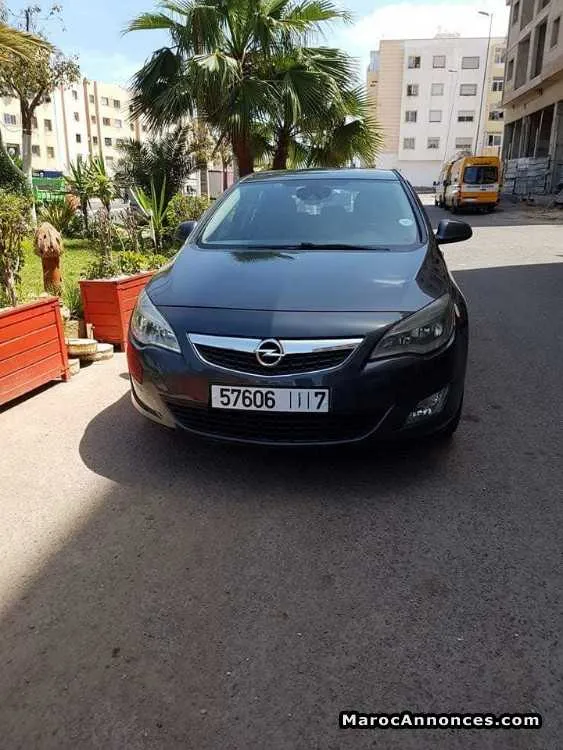 Opel astra tt options - الدار البيضاء