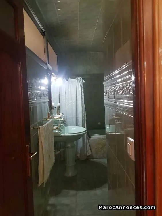 Villa / 3 niveaux à bien placé de californie - الدار البيضاء (3)