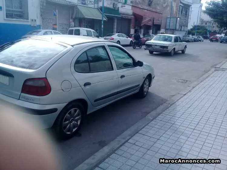 Mégane 2001 - الدار البيضاء