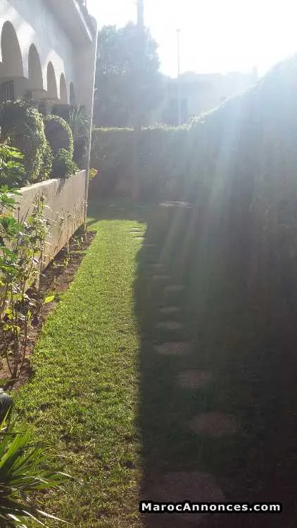 Villa de 487m² à vendre sur c.i.l - الدار البيضاء (2)