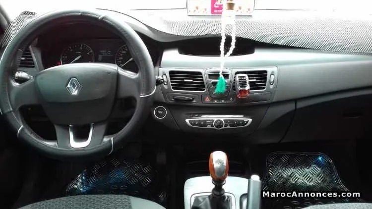Vente voiture renault laguna - الدار البيضاء (3)