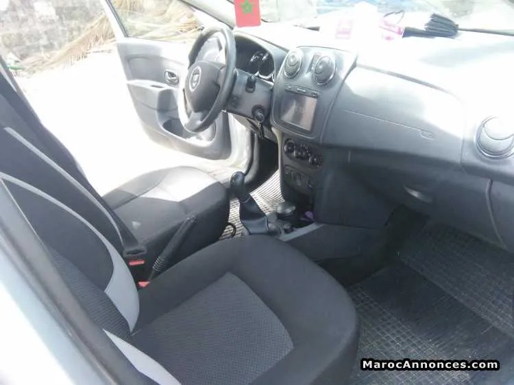 Dacia logan 2015 - الدار البيضاء (3)
