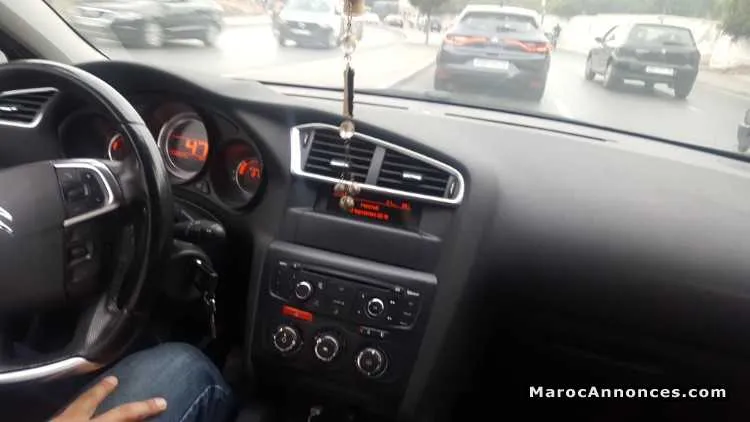 Voiture c4 à vendre - الدار البيضاء