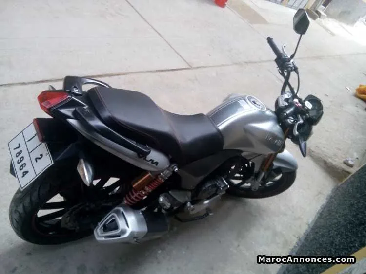 Moto à vendre - الدار البيضاء (3)
