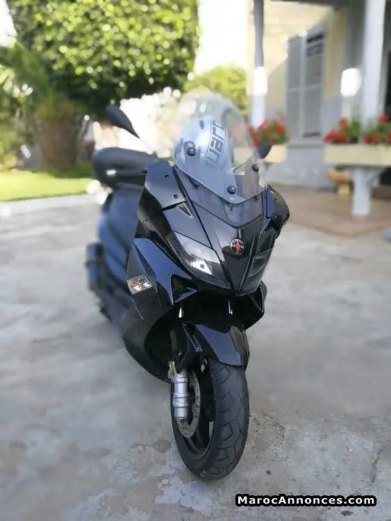 Piagio nexus 500 cc a vendre - الدار البيضاء