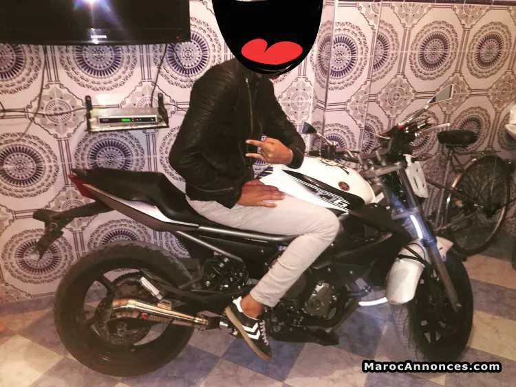 Moto yamaha xj6 - الدار البيضاء