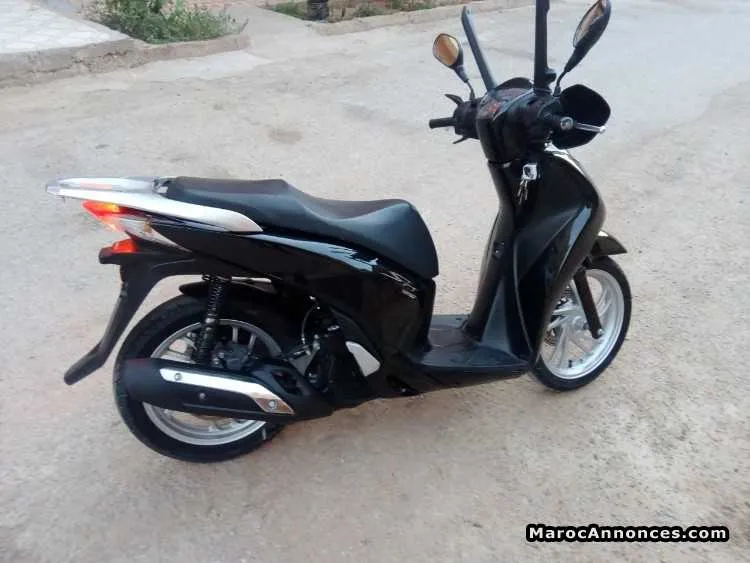 Honda sh 125 - الدار البيضاء (2)