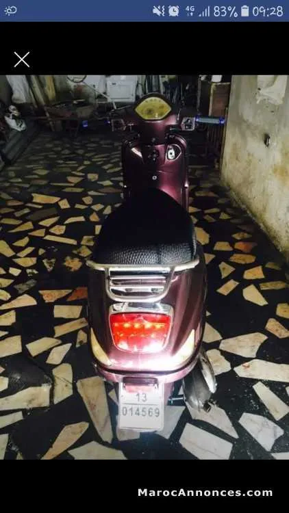 Motor venzia (meme forme vespa) - الدار البيضاء (2)