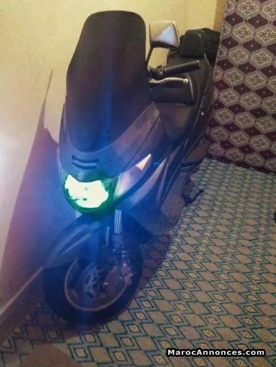Suzuki burgman 400 - الدار البيضاء (3)