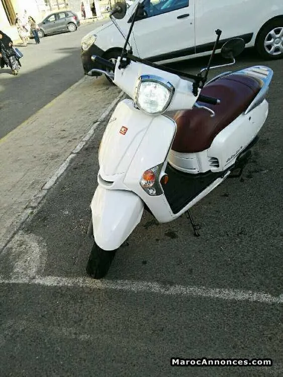 Kymco like - الدار البيضاء (3)
