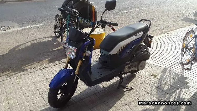 Scooter zoomer x lif- 12a - الدار البيضاء