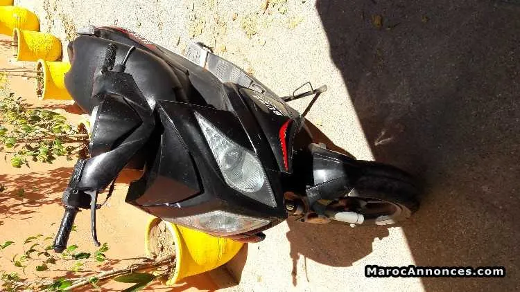 Scooter à vendre - الدار البيضاء