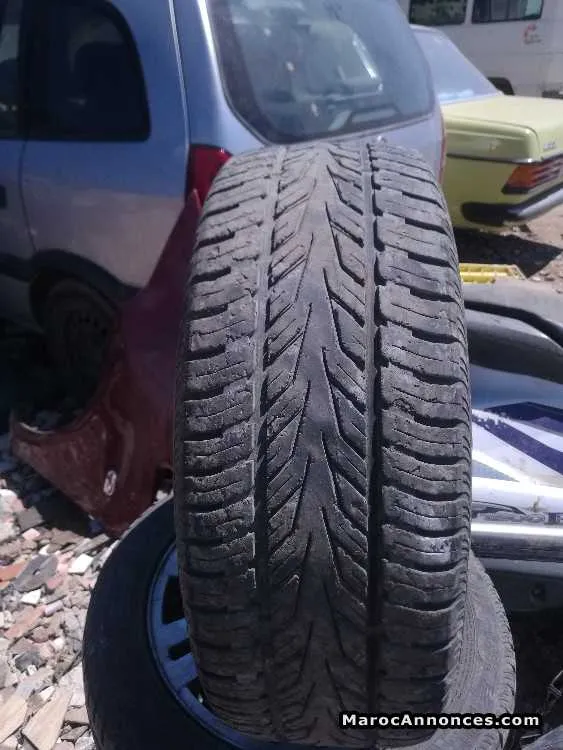 Jante et pneu ford 205/55/16 - الدار البيضاء (2)