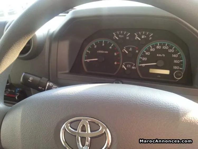 Toyota prado diesel avec un bon prix - الدار البيضاء (3)