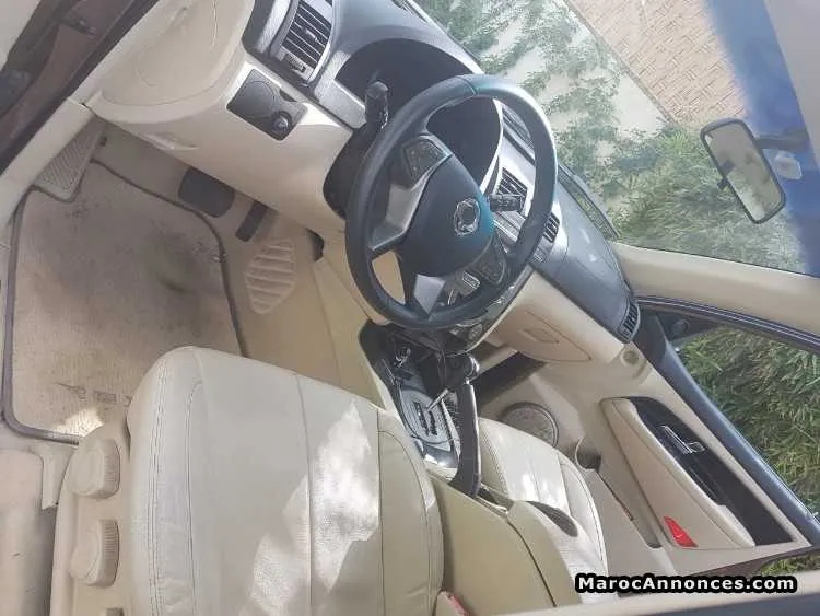 Rexton a vendre - الدار البيضاء (2)