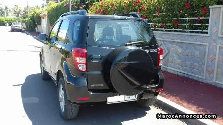 Voiture  4x4 à vendre - الدار البيضاء (3)