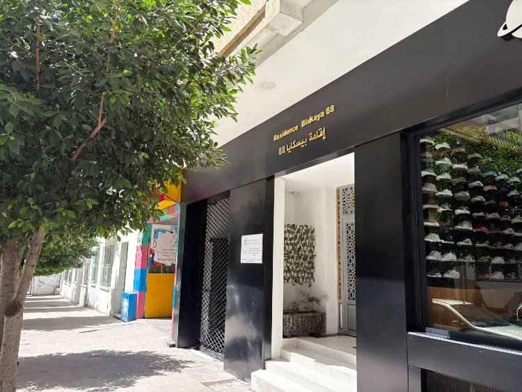 Appartement à rénover ,135m2 quartier administratif - طنجة