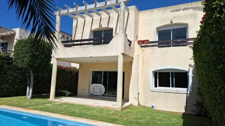 Villa avec piscine - الجديدة (2)