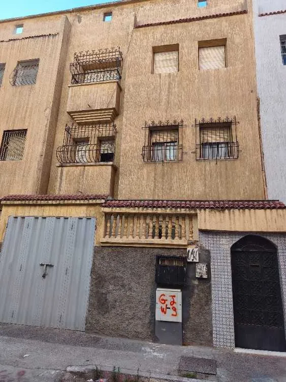 Maison sur 3 étages al qods - الدار البيضاء (2)